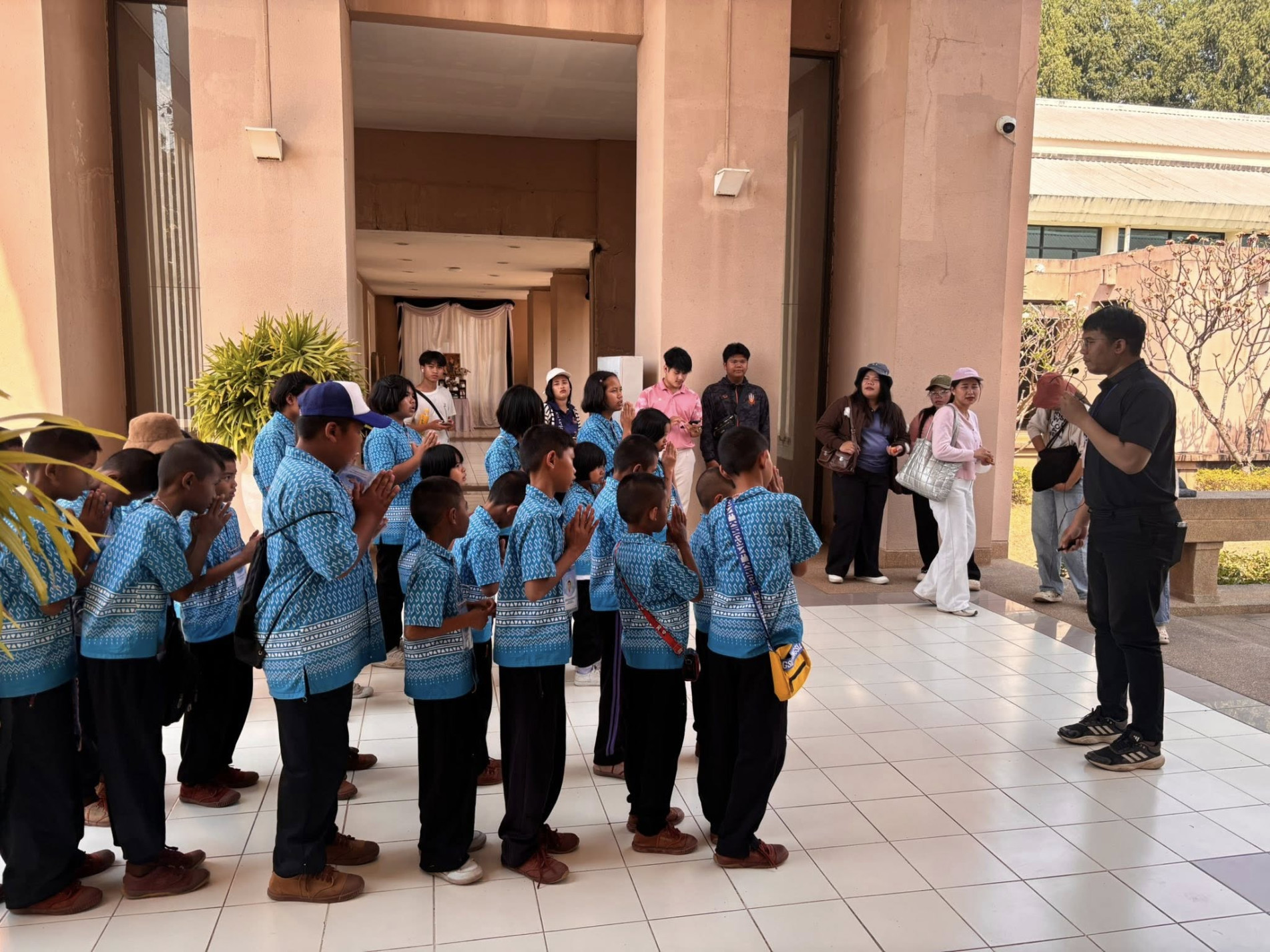 ภาพประกอบ :โรงเรียนบ้านโคกประชานุกูล ตำบลเมืองจันทร์ อำเภอเมืองจันทร์ จังหวัดศรีสะเกษ