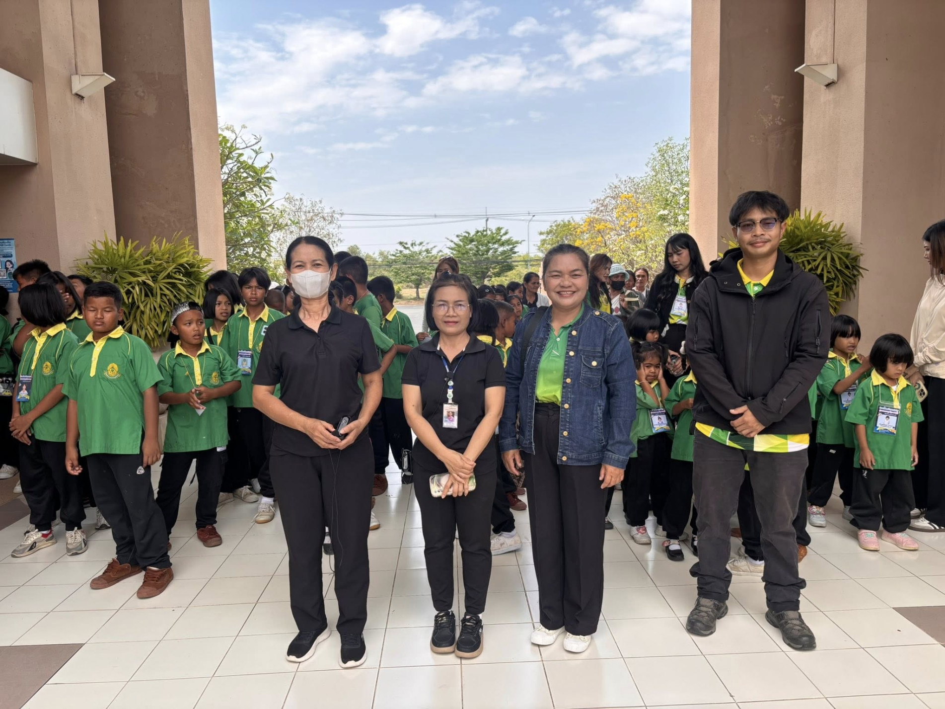 ภาพประกอบ :โรงเรียนบ้านกาเกาะ(แหลมราษฎร์นุเคราะห์) อำเภอเมือง จังหวัดสุรินทร์