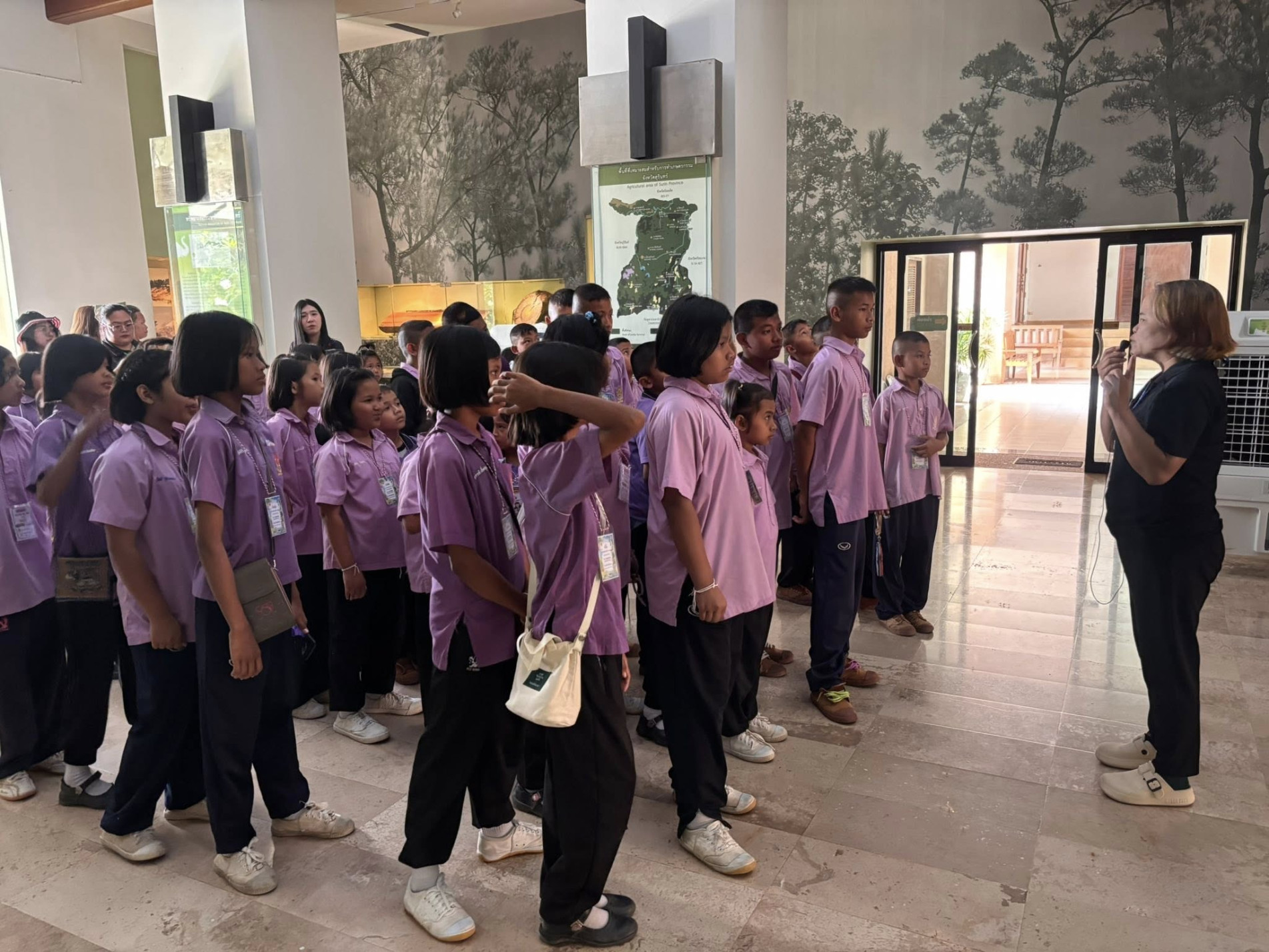 ภาพประกอบ :โรงเรียนนิคม ๑ ตำบลนิคมพัฒนา อำเภอขุขันธ์ จังหวัดศรีสะเกษ