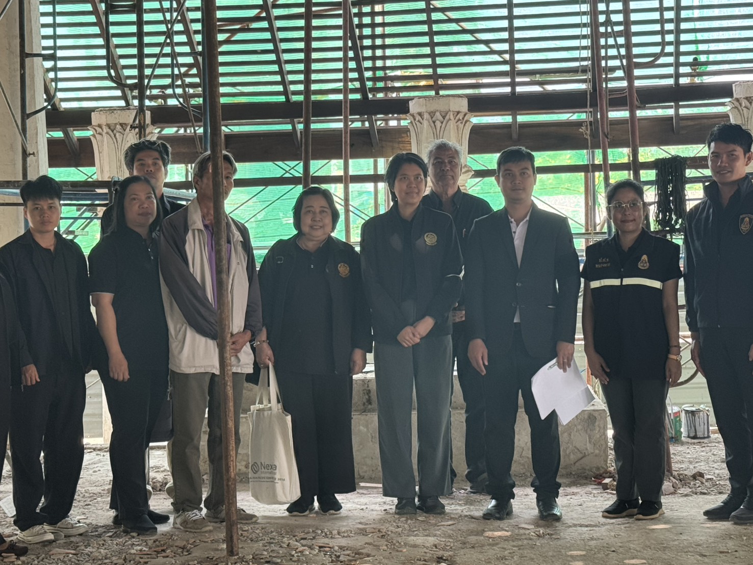 ภาพประกอบ :ติดตามและเฝ้าระวังการโครงการบูรณะโบราณสถานศาลาการเปรียญ วัดราชโพนเงิน ตำบลโพนแพง อำเภอรัตนวาปี จังหวัดหนองคาย