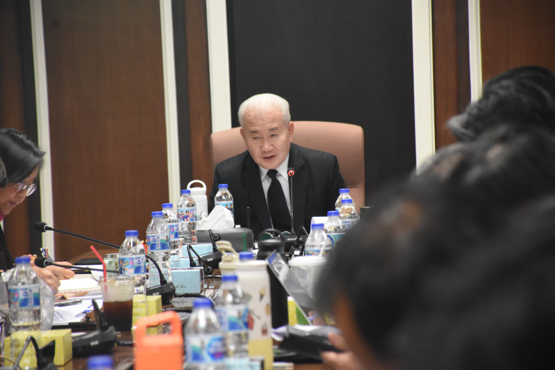 ภาพประกอบ :การประชุมคณะกรรมการสำรวจ ศึกษา และกำหนดแนวทางการบูรณะโบราณสถานที่ได้รับความเสียหายจากเหตุการณ์ความไม่สงบตามแนวชายแดนระหว่างประเทศไทยกับประเทศกัมพูชา ครั้งที่ 3/2569