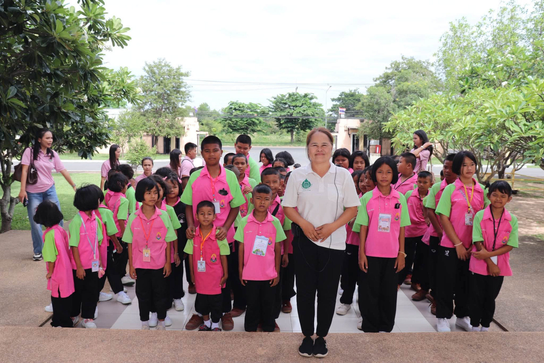 ภาพประกอบ :โรงเรียนบ้านบ่อน้ำใส ตำบลตรึม อำเภอศีขรภูมิ จังหวัดสุรินทร์