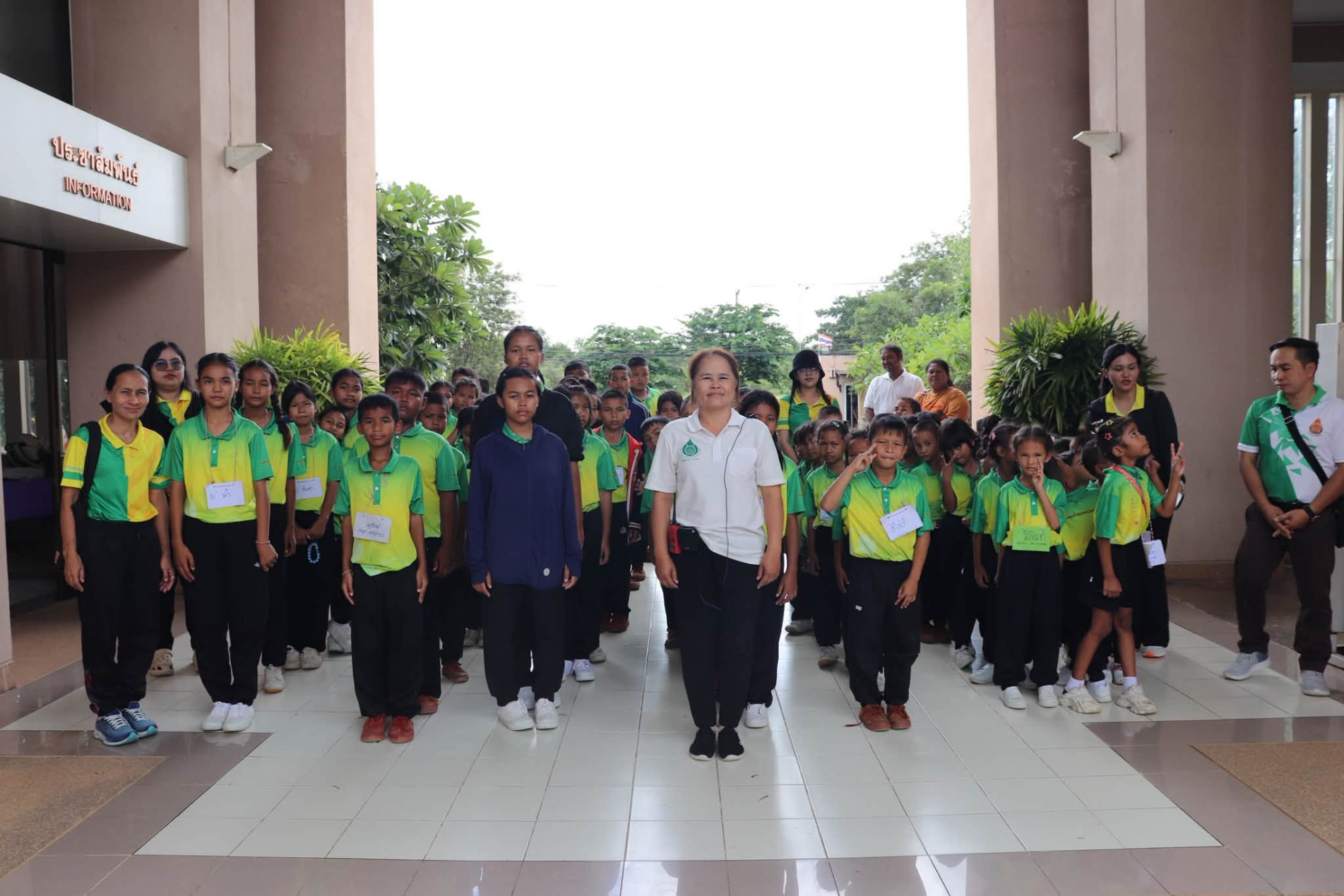 ภาพประกอบ :โรงเรียนบ้านหนองรักษ์ ตำบลสองชั้น อำเภอกระสัง จังหวัดบุรีรัมย์
