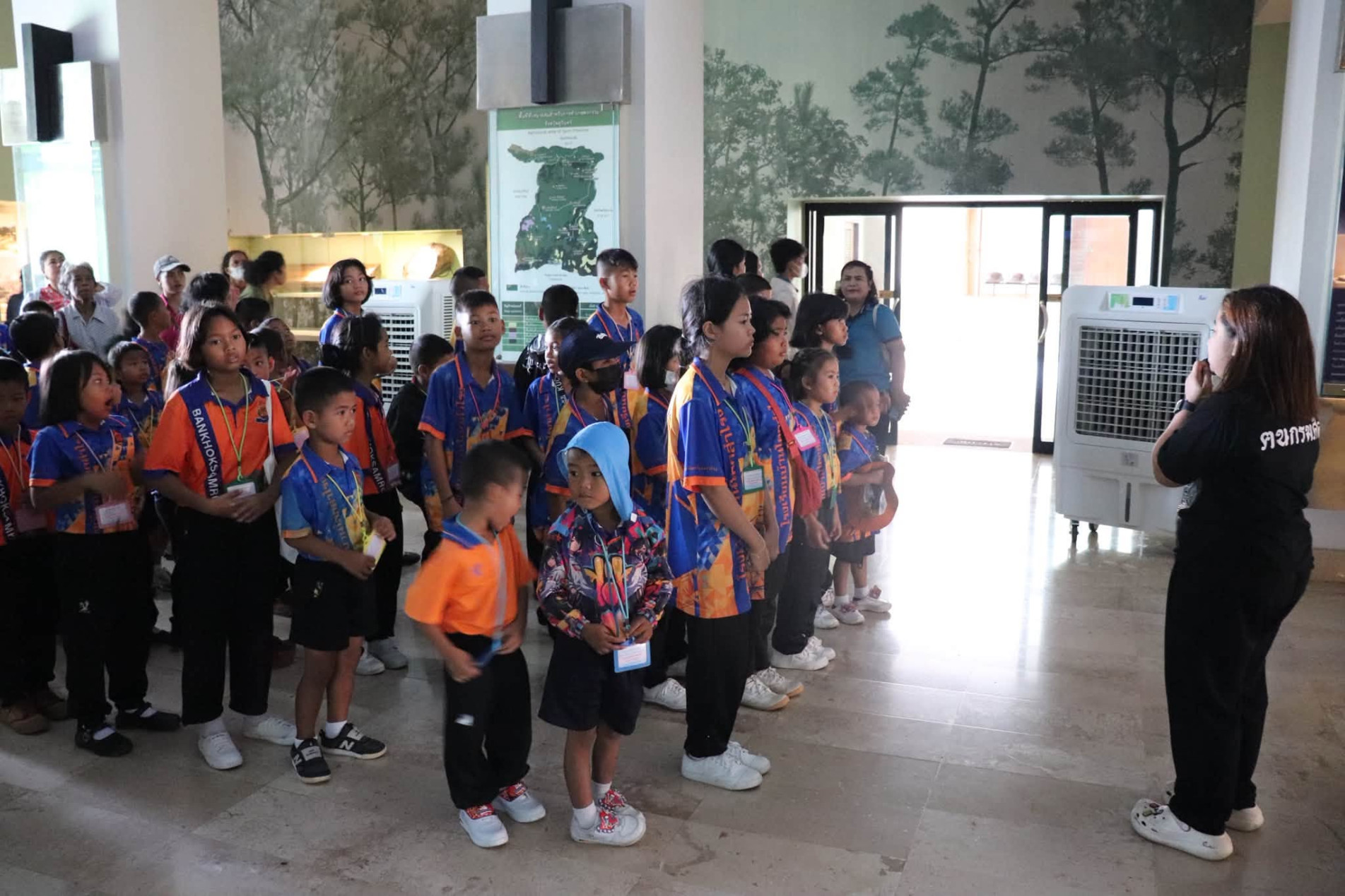ภาพประกอบ :โรงเรียนบ้านโคกสำโรง ตำบลราม อำเภอเมืองสุรินทร์ จังหวัดสุรินทร์