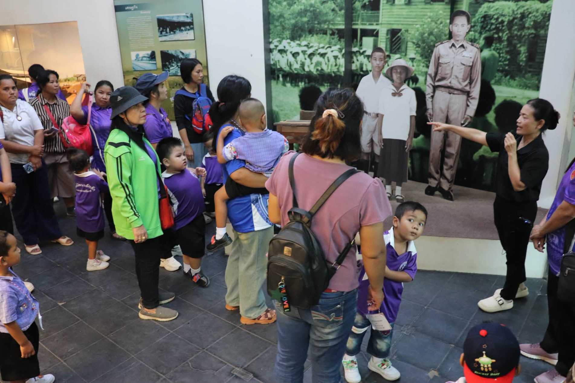 ภาพประกอบ :ศูนย์พัฒนาเด็กเล็กองค์การบริหารส่วนตำบลเมืองที อำเภอเมือง จังหวัดสุรินทร์