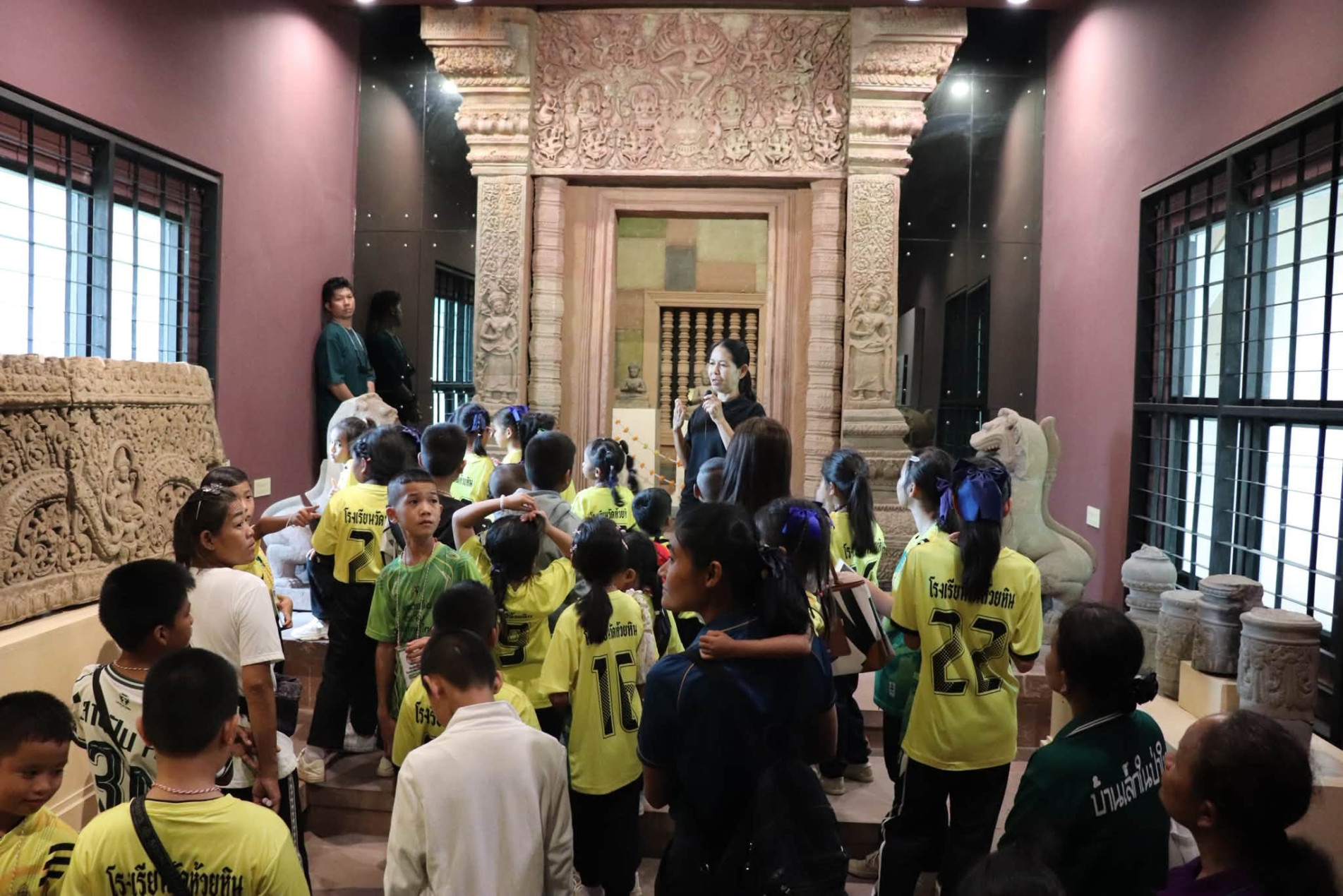 ภาพประกอบ :โรงเรียนวัดห้วยหิน ตำบลห้วยหิน อำเภอหนองหงส์ จังหวัดบุรีรัมย์